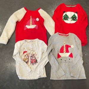 Girls Holiday Shirt Bundle (3 Cat &Jack  size 7/8 and 1 H&M 6-8)